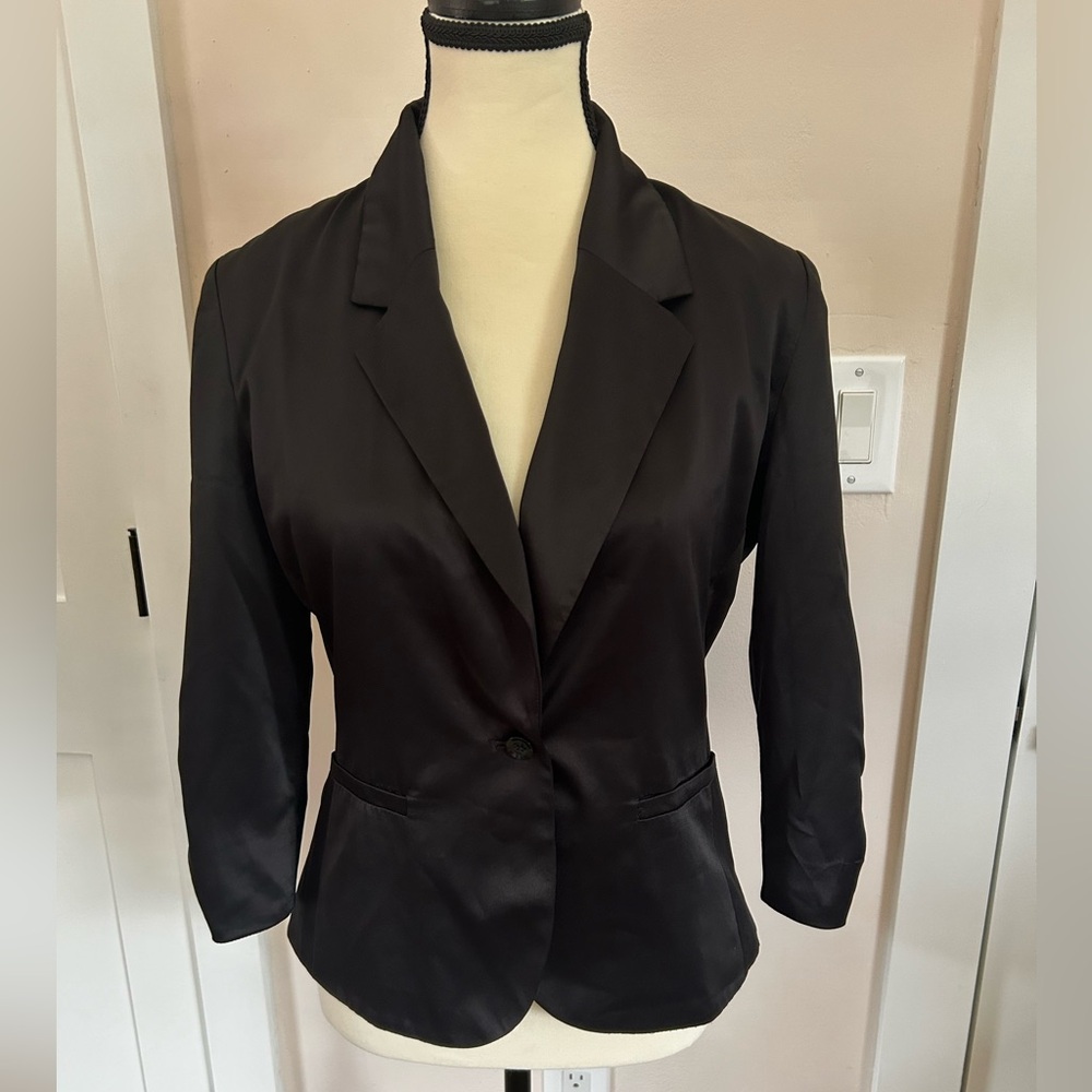 Women’s Black Blazer by Jennifer Lopez
